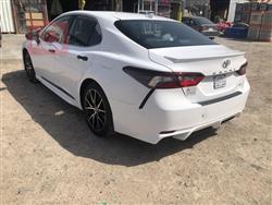 تۆیۆتا کامری